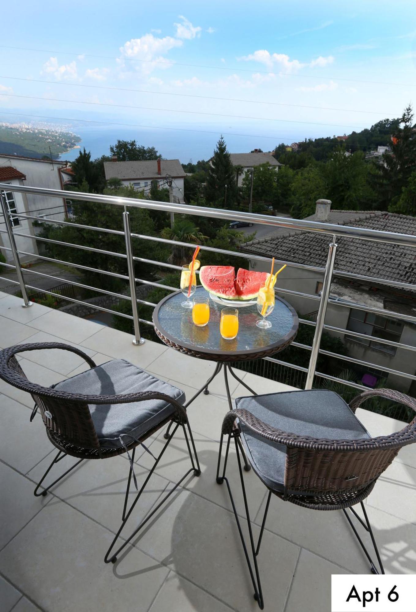 Villa Dragi With Pool, Sauna, & Whirlpool Opatija Zimmer foto